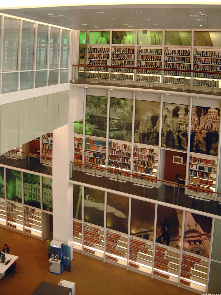 768px-National_library_interior